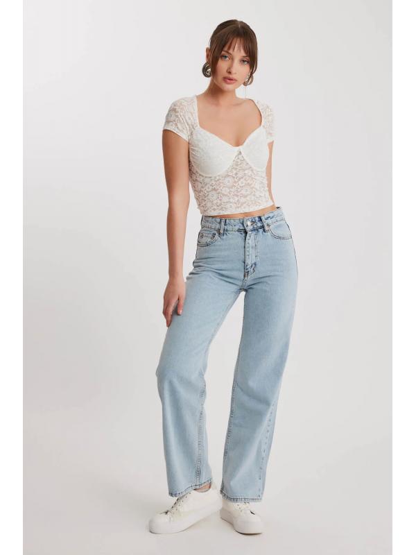 Straight Fit Wide Leg Jean