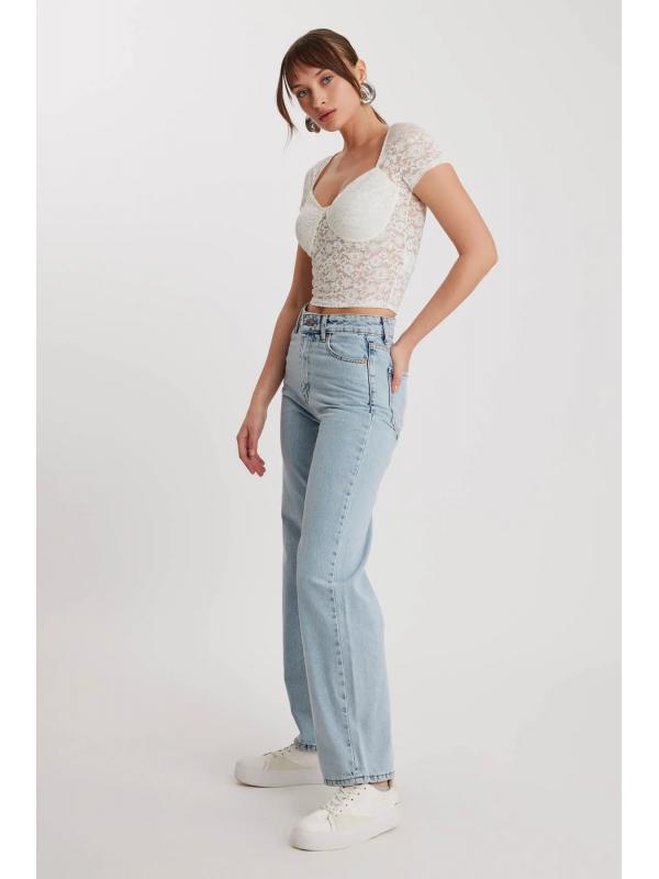 Straight Fit Wide Leg Jean