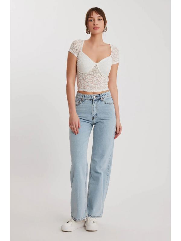 Straight Fit Wide Leg Jean